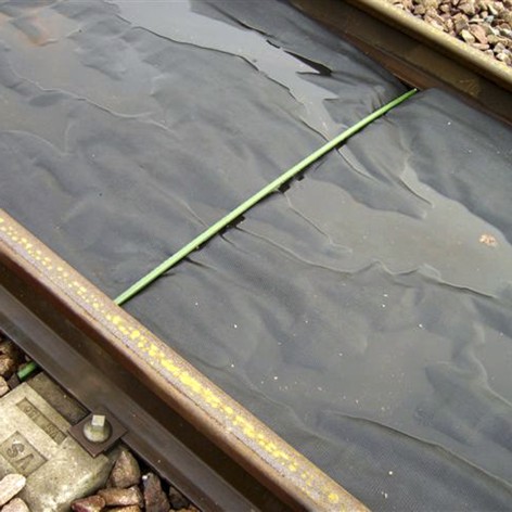 Ölbindevlies (Oil-Only), Rolle "Gleisschotter-Schutzmatte", SMF, SHW, 1,42 x 21 m, s/w