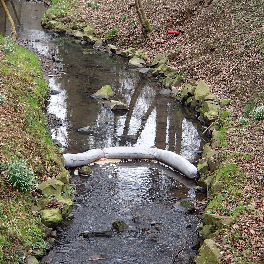 Ölsperre (Oil-Only) aktiv, mit PP-Flocken, Ø 13 cm x 3 m